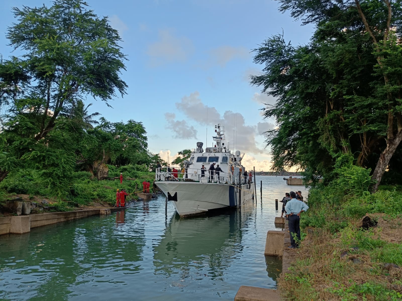 Sadhav Offshore vessel